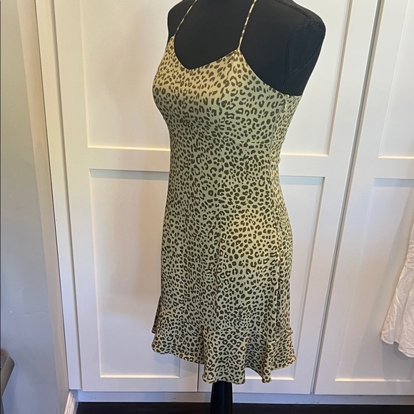 Zara Green Leopard Print Mini Dress | Women’s Size XS | Trendy Animal Print - Picture 9 of 10